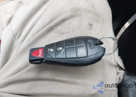 2011 Jeep Grand Cherokee Laredo из США, поврежденный, VIN 1J4RR4GG4BC552507